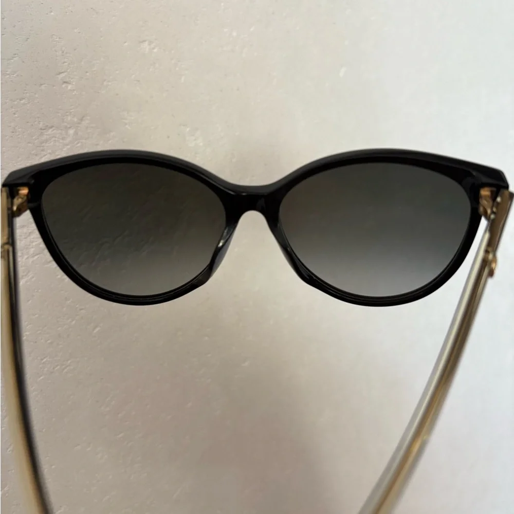 Gucci Black Cat Eye Sunglasses EUC - Picture 7 of 10